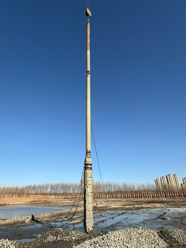 ΒΒΕΜ 105kW Υδραυλικός εξοπλισμός Vibroflot με 176kW ενεργειακή συσκευή για βελτίωση του γκρεμού Κατασκευή